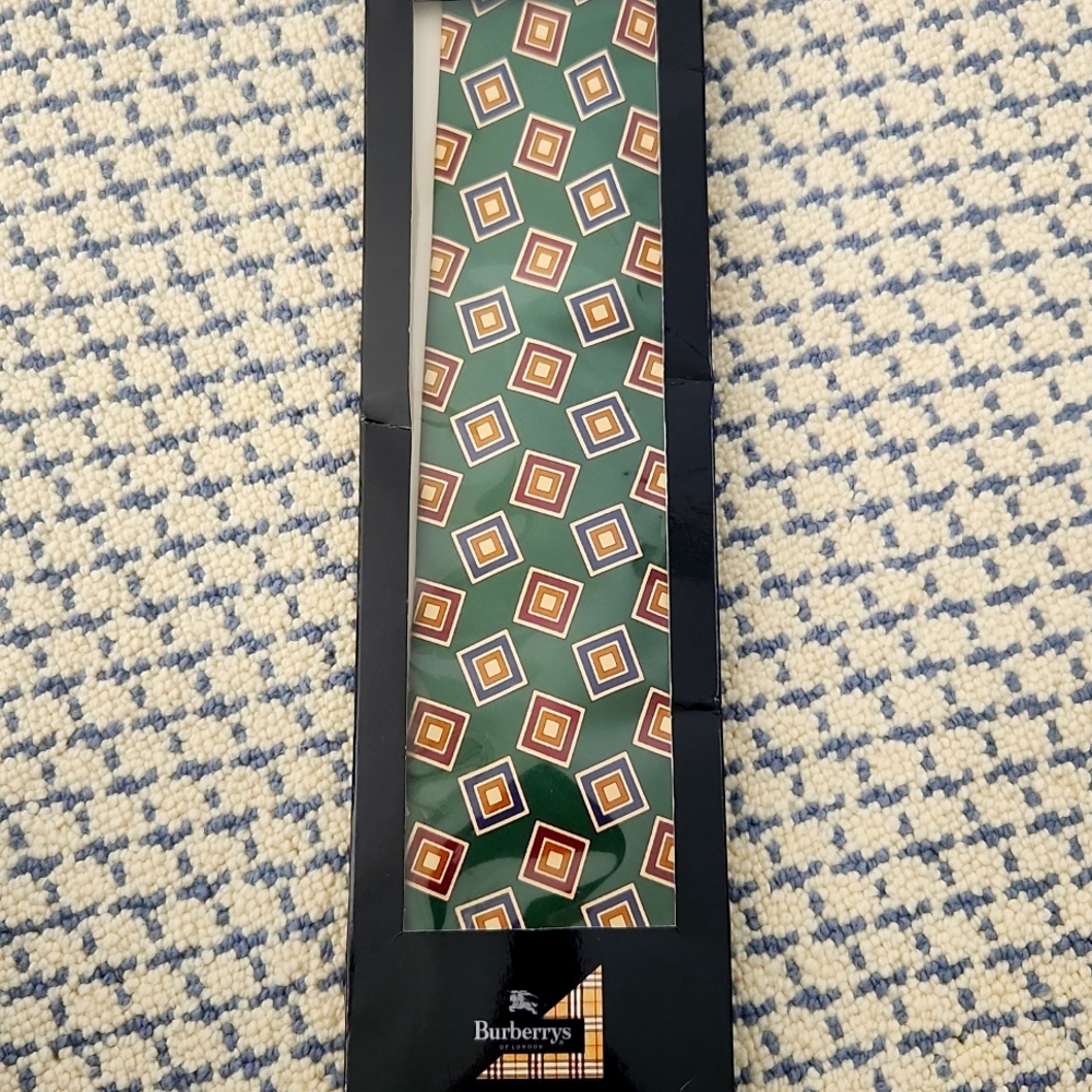 vintage burberry tie NIB